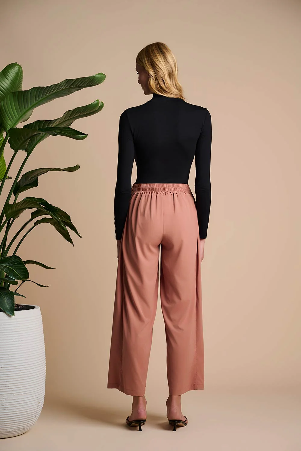 Hydra Tie Pants | Mocha Mousse - Image 2